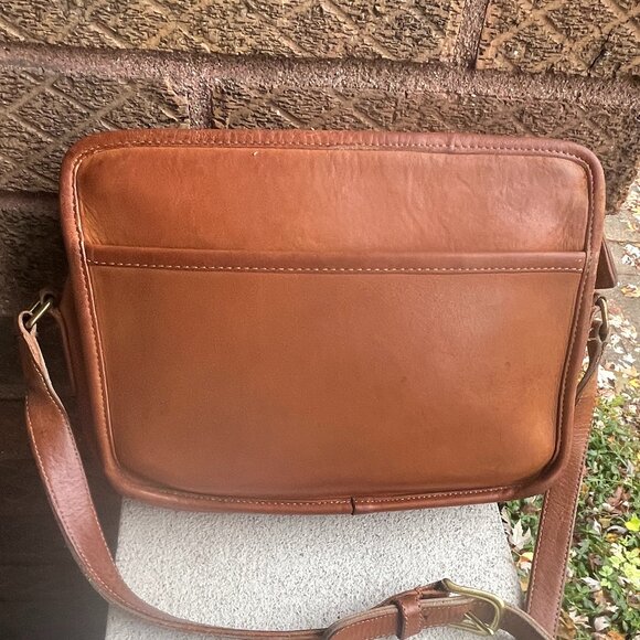 COACH Vintage NYC 80s Blazer Zip Butterscotch Tabac Tan Shoulder Bag Unisex